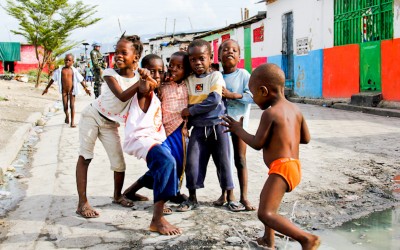 Regardless of the difficult situation in the country, children play without losing their childhood. Port-Au-Prince, Haiti, 2012.