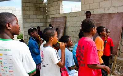 Small schools in port-au-prince are maintained by resident teachers, NGOs, churches and by initiatives of the UN or military willing to contribute on a voluntary basis, even without full conditions. Port-Au-Prince, Haiti, 2012.